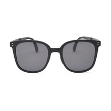 Load image into Gallery viewer, F001 Foldable Black Square Sunglasses
