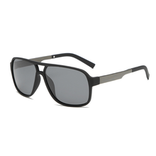 Load image into Gallery viewer, N058 Polarized Black Oval Sunglasses
