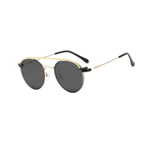Load image into Gallery viewer, N048 Gold/Black Clip On Round Glasses
