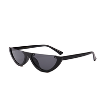 Load image into Gallery viewer, W050 Black Cat Eye Sunglasses